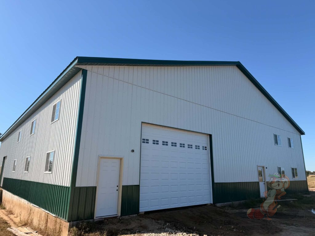 Front exterior of the Nuts About Dee’s Berries farm building near Brodhead, Wisconsin